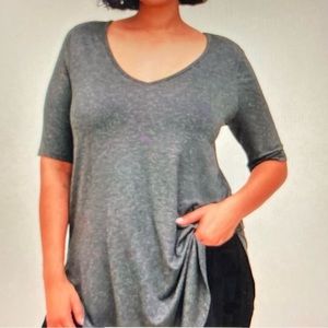 Torrid Size 1 Grey Super Soft Knit Tee 3/4 Sleeves